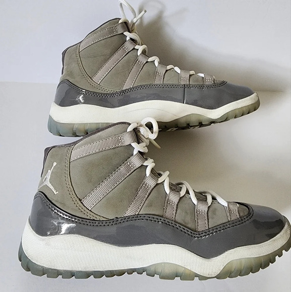 Jordan Other - 🏀Jordan 11 Retro Boys Grey High Top Sneakers, Size 3Y
